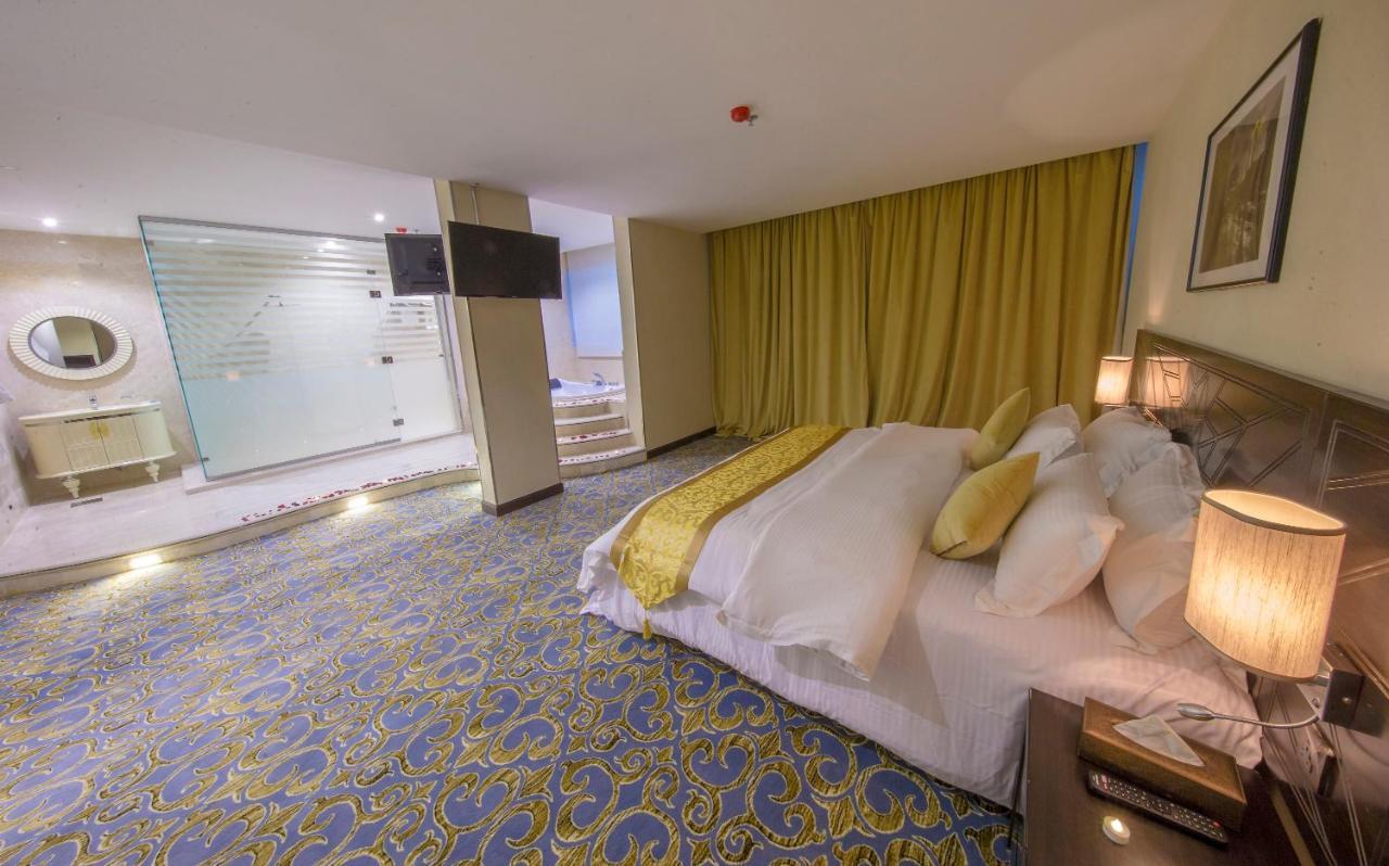 Rollins Hotel Buraydah Exterior foto