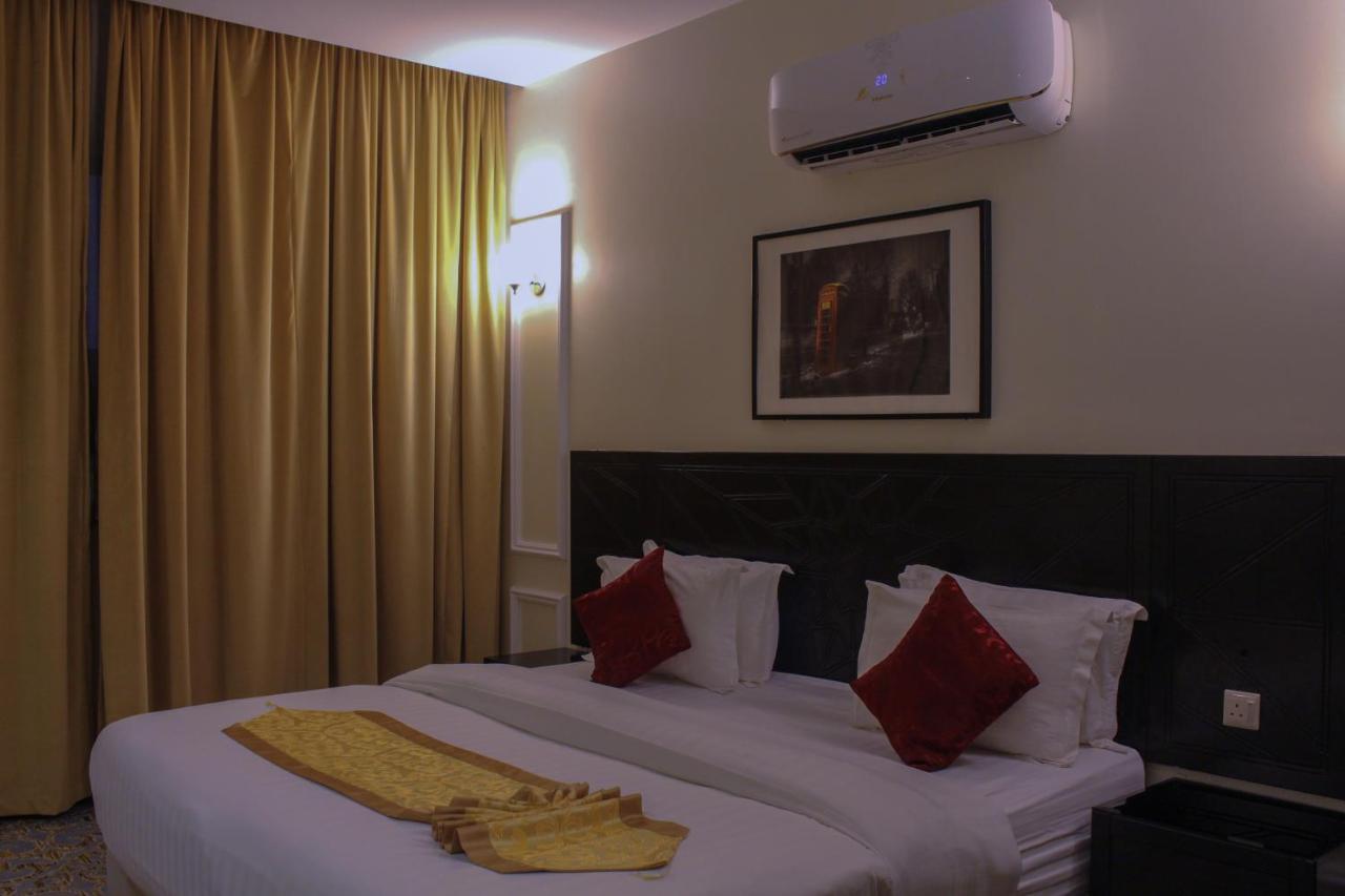 Rollins Hotel Buraydah Exterior foto