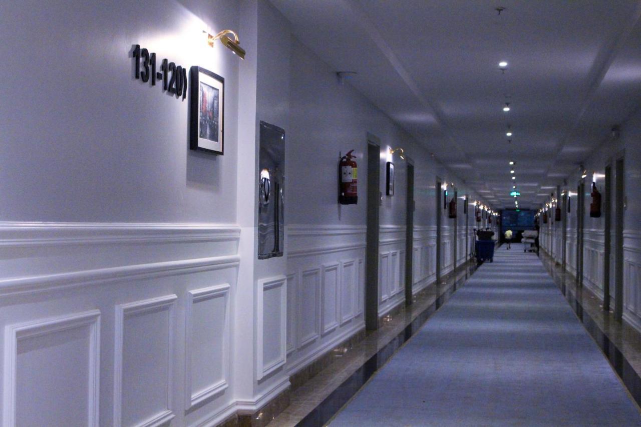 Rollins Hotel Buraydah Exterior foto